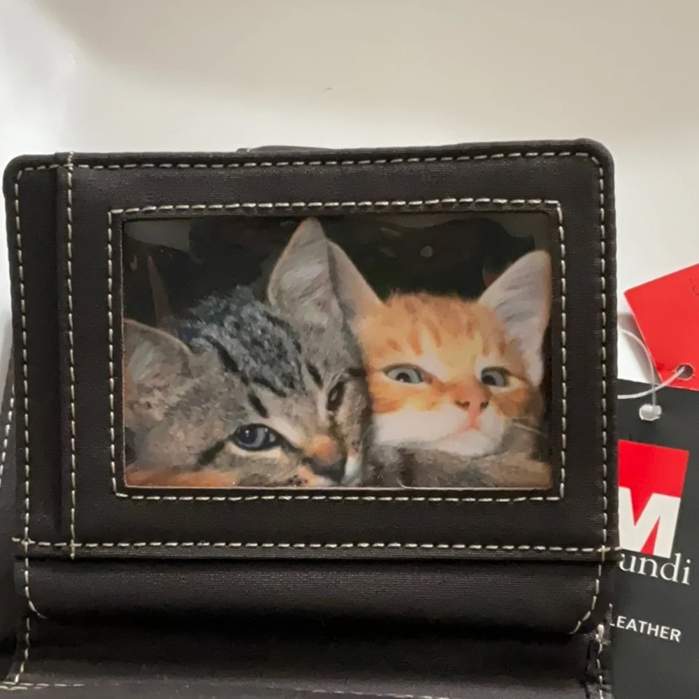 Mundi Photo Flips Leather Wallet - Picture 7 of 7